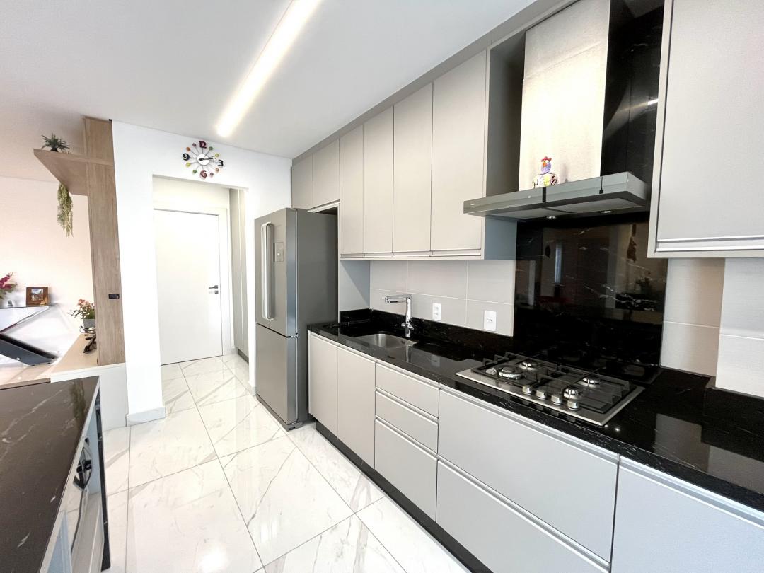 Apartamento à venda no América, Joinville · 2 quartos. Foto 18
