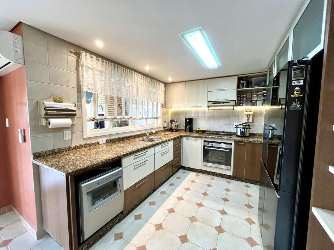 Casa à venda no Costa e Silva, Joinville · 4 quartos. Foto 16