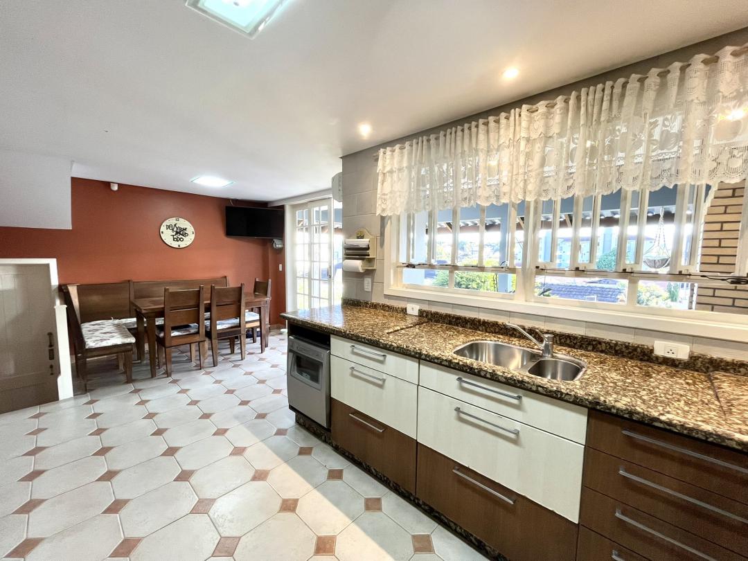 Casa à venda no Costa e Silva, Joinville · 4 quartos. Foto 18