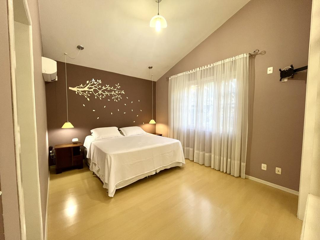 Casa à venda no Costa e Silva, Joinville · 4 quartos. Foto 30