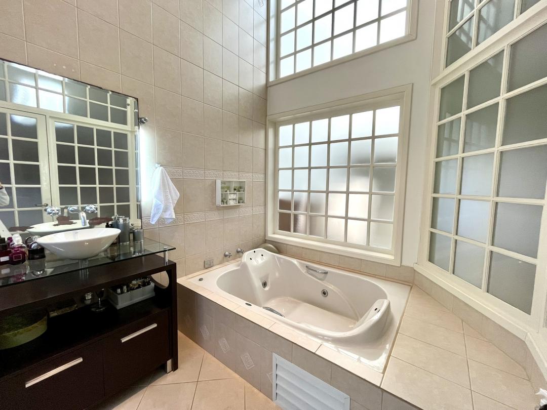 Casa à venda no Costa e Silva, Joinville · 4 quartos. Foto 34