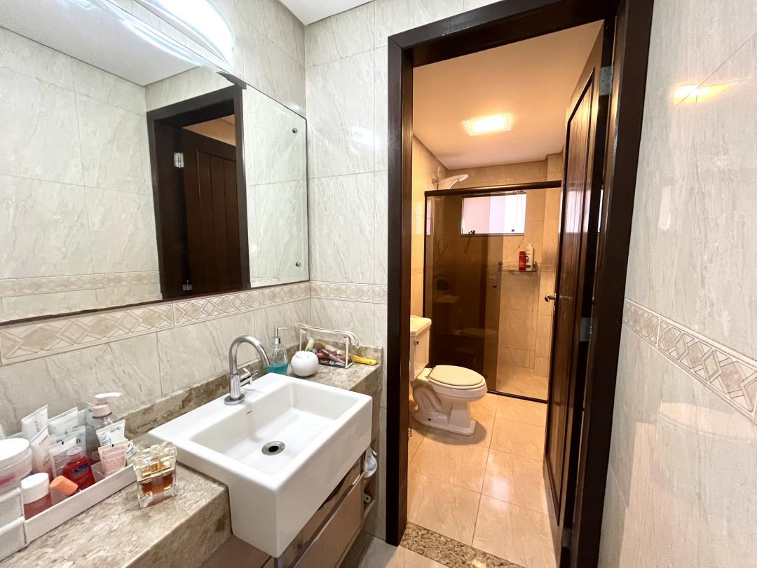 Casa à venda no Costa e Silva, Joinville · 4 quartos. Foto 5