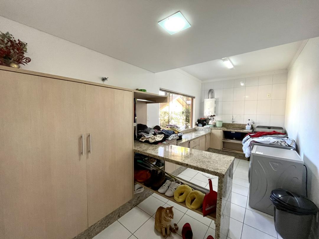 Casa à venda no Costa e Silva, Joinville · 4 quartos. Foto 6
