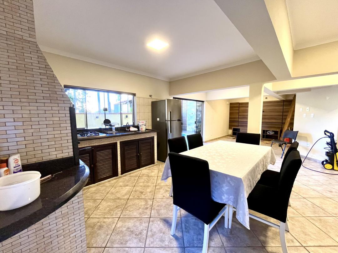 Casa à venda no Costa e Silva, Joinville · 4 quartos. Foto 17