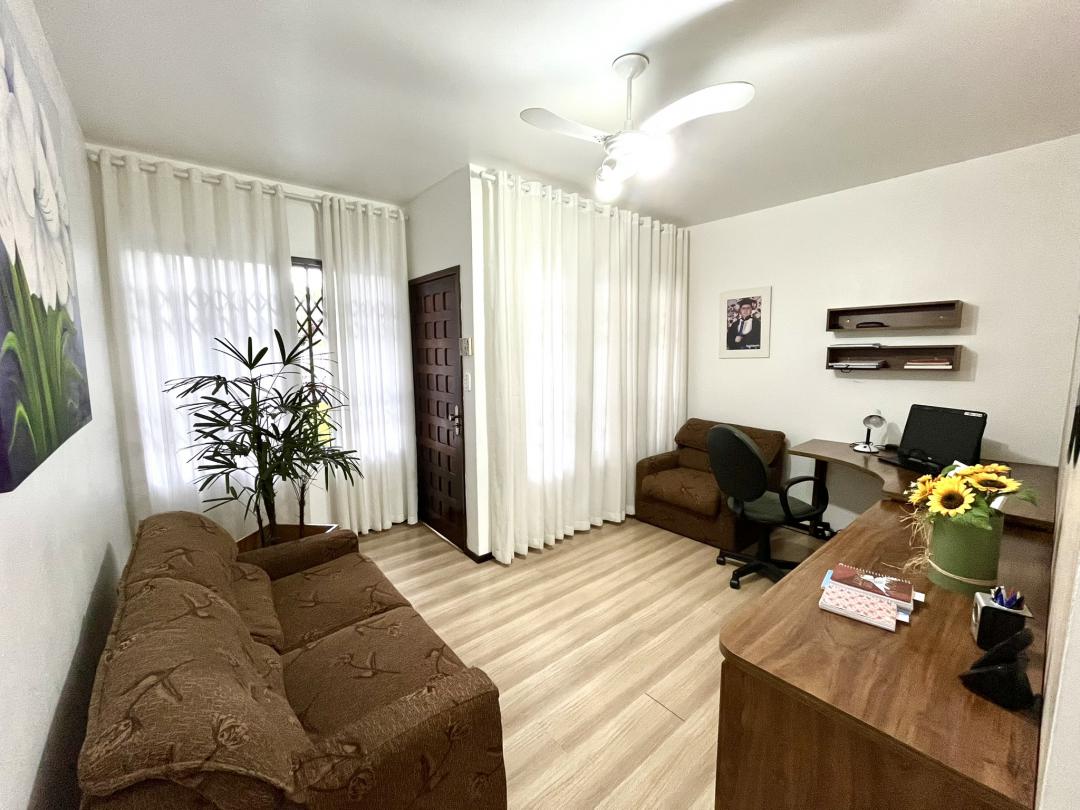 Casa à venda no Costa e Silva, Joinville, com 3 quartos e 150 m²