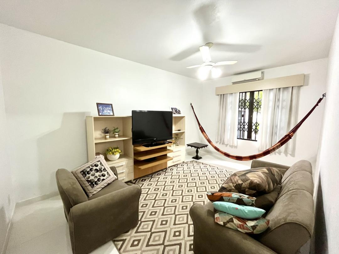 Casa à venda no Costa e Silva, Joinville · 3 quartos. Foto 4