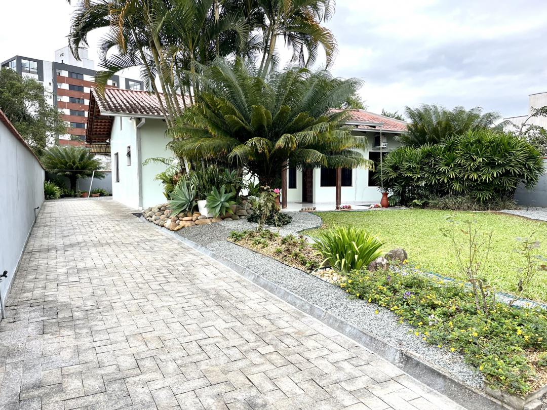 Casa à venda no Costa e Silva, Joinville · 3 quartos. Foto 27