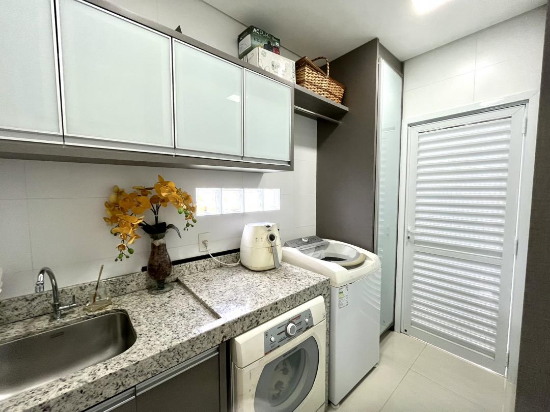 Casa à venda no Bom Retiro, Joinville · 3 quartos. Foto 14