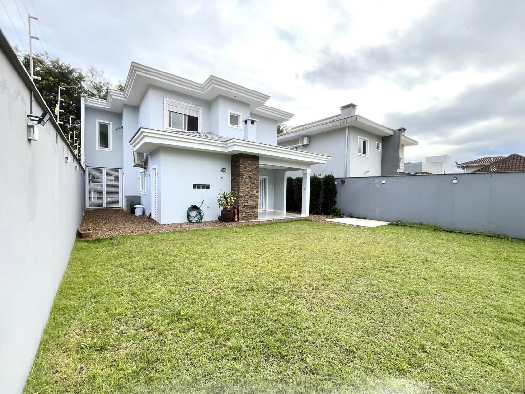 Casa à venda no Bom Retiro, Joinville · 3 quartos. Foto 35