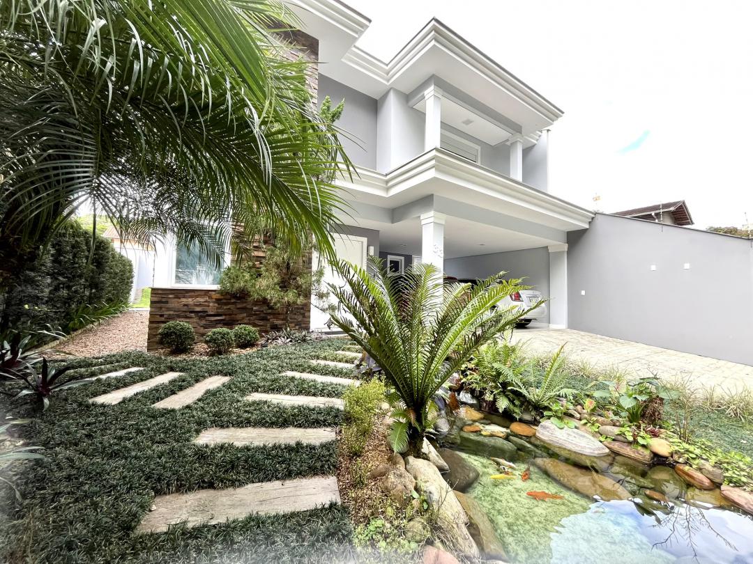 Casa à venda no Bom Retiro, Joinville · 3 quartos. Foto 41