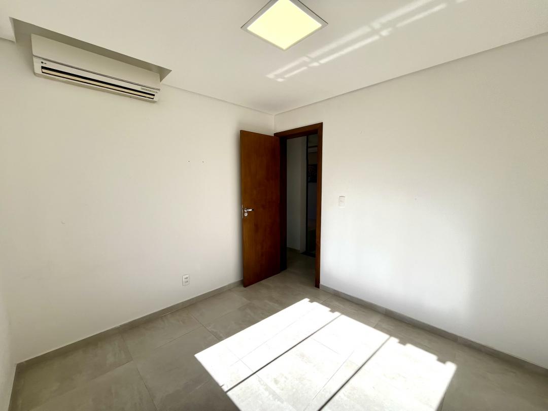 Casa à venda no Bom Retiro, Joinville · 6 quartos. Foto 29