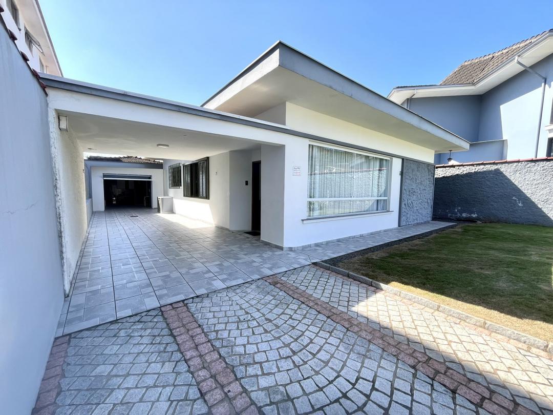 Casa à venda no Saguaçu, Joinville · 3 quartos. Foto 25