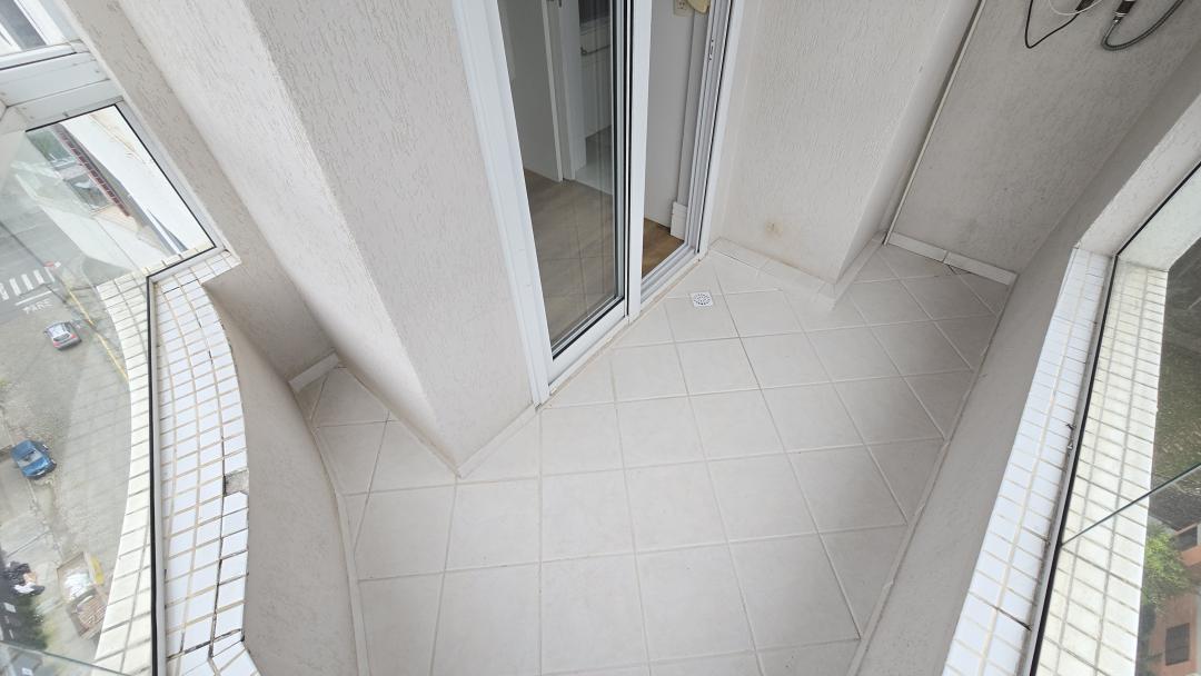 Cobertura à venda no Atiradores, Joinville · 3 quartos. Foto 7