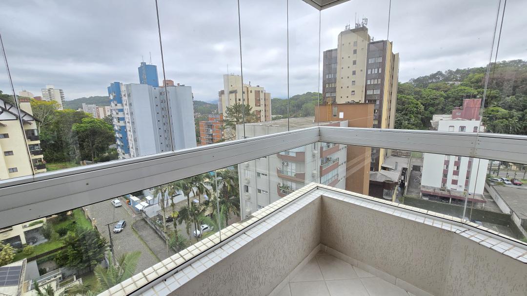 Cobertura à venda no Atiradores, Joinville · 3 quartos. Foto 8