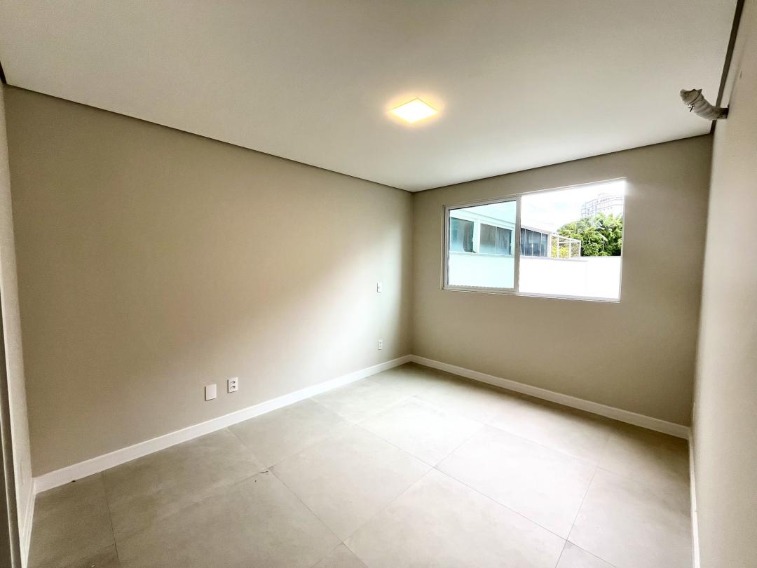 Apartamento à venda no Atiradores, Joinville · 2 quartos. Foto 12