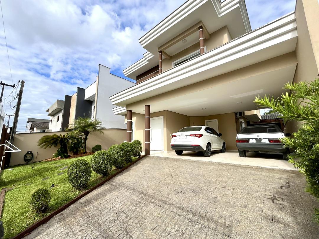 Casa à venda no Costa e Silva, Joinville · 3 quartos. Foto 2