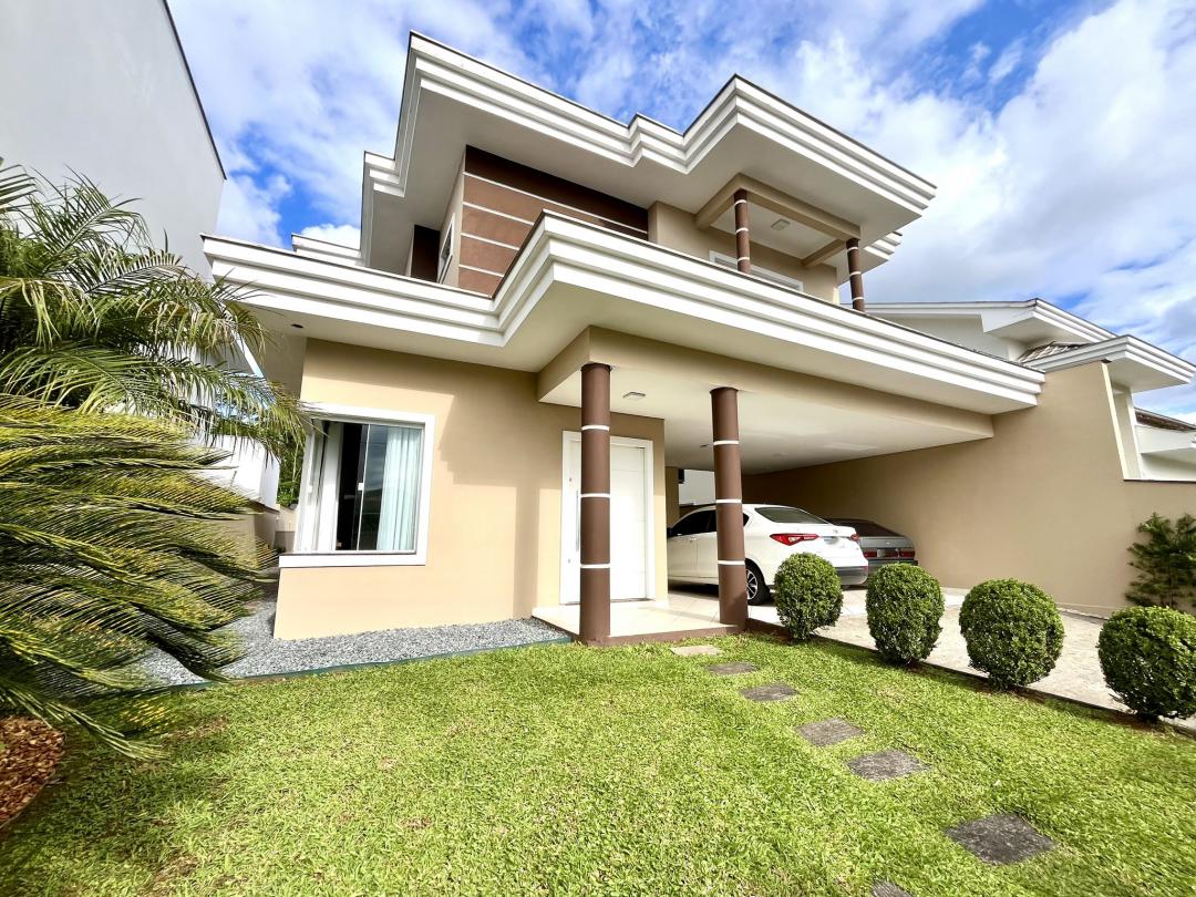 Casa à venda no Costa e Silva, Joinville · 3 quartos. Foto 3