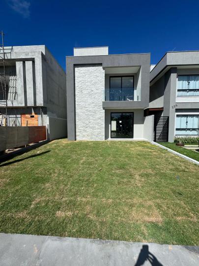 Casa em Camaçari no Bairro Abrantes