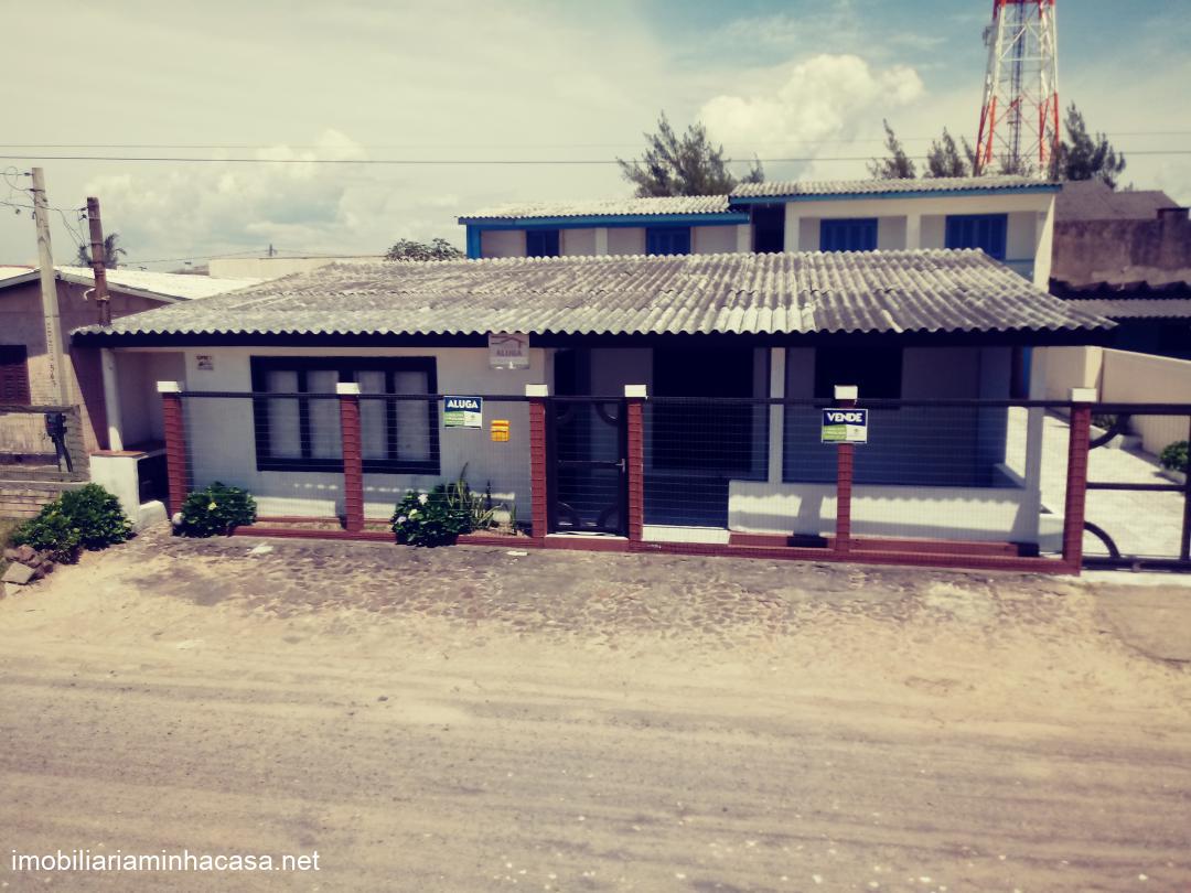 Casa a vendaVenda em Curumim no bairro Beira Mar