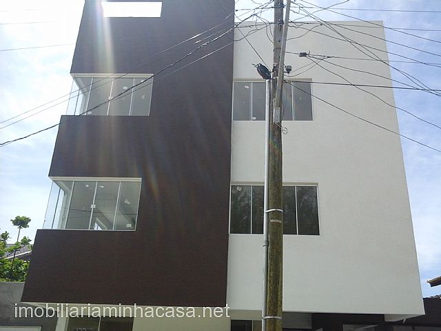 Casa a vendaVenda em Curumim no bairro Centro