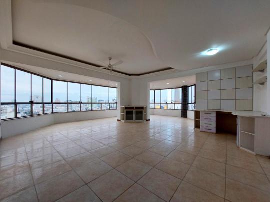 ApartamentoVenda em Tramandaí no bairro Centro