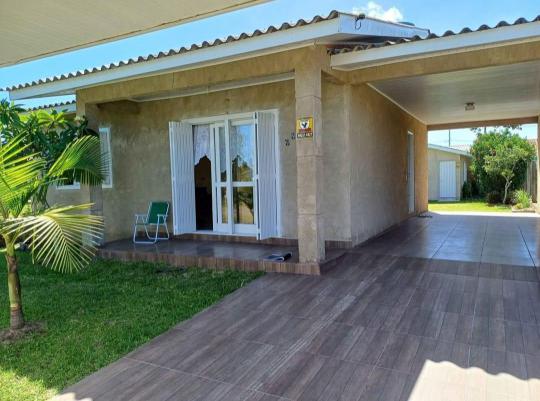 Casa em Capão da Canoa no Bairro Curumim