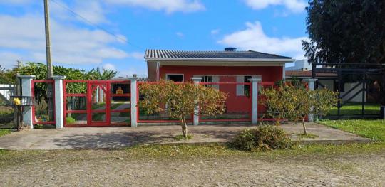 Casa em Capão da Canoa no Bairro Curumim