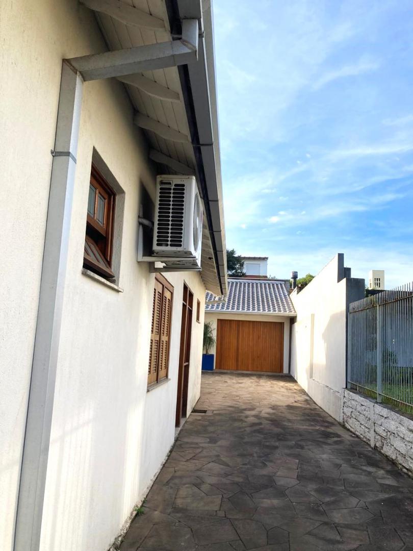 CasaVenda em São Leopoldo no bairro Scharlau