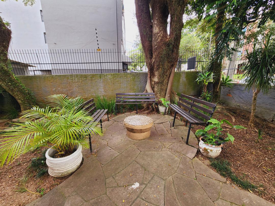 ApartamentoVenda em Porto Alegre no bairro São Sebastião