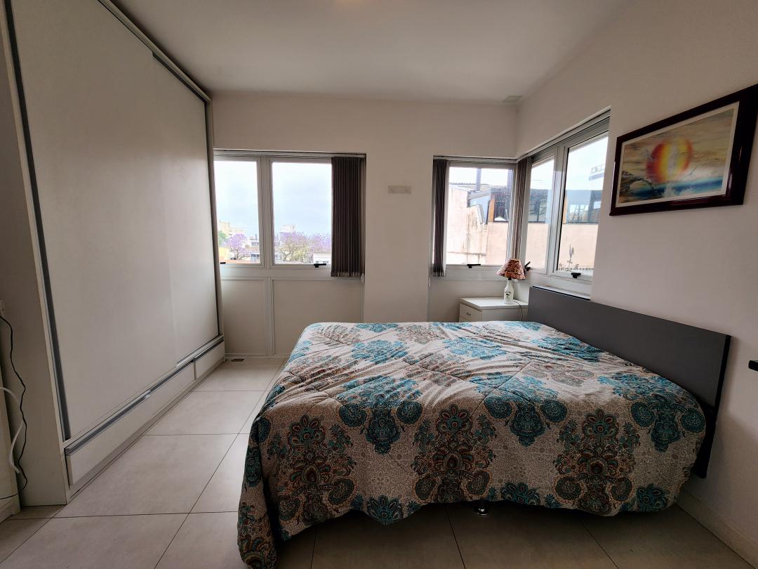 ApartamentoVenda em Porto Alegre no bairro Mont Serrat