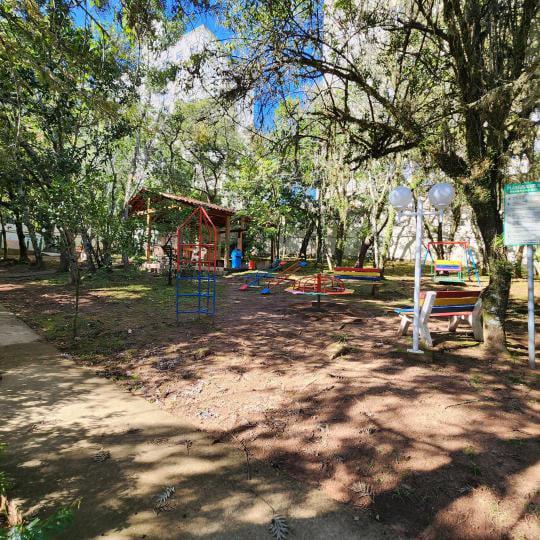 Casa em condominioVenda em Porto Alegre no bairro Vila Nova