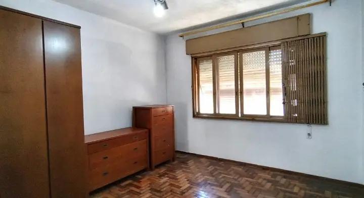 CasaVenda em Porto Alegre no bairro Rio Branco