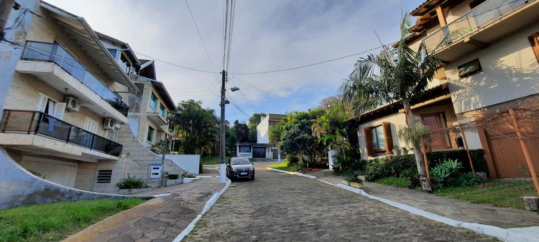Casa em condominioVenda em Porto Alegre no bairro Jardim Carvalho