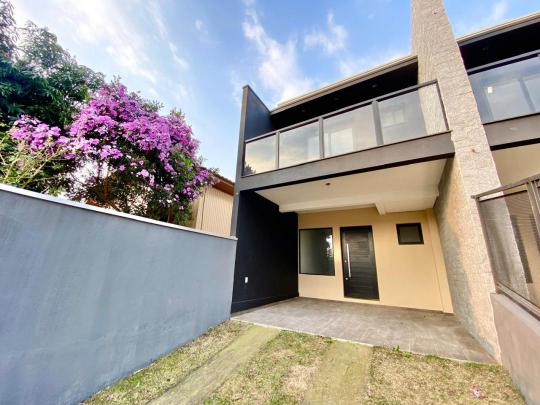 Sobrado à venda no bairro Santa Lucia, Campo Bom, Referencia: 165129