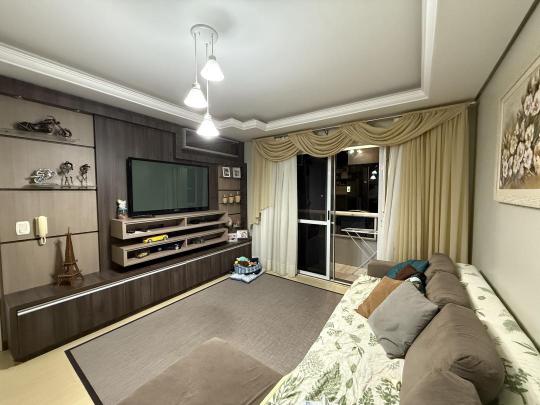 Apartamento à venda no bairro DE LAZZER, CAXIAS DO SUL, Referencia: 2767