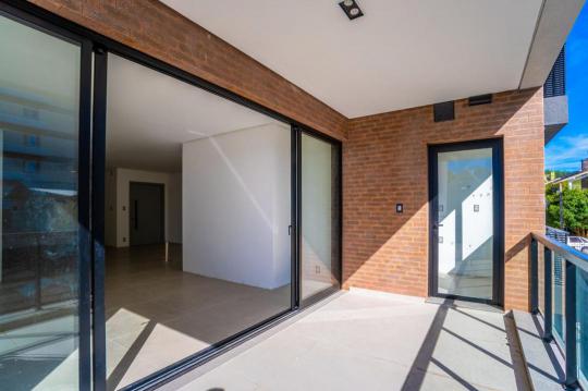 Apartamento à venda no bairro Triangulo, Carlos Barbosa, Referencia: AP-472