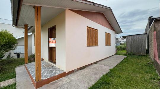 Casa à venda no bairro Imigrante, Farroupilha, Referencia: CA-210