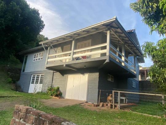 Casa à venda no bairro Viaduto, Igrejinha, Referencia: 1398