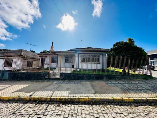 Casa 4 Dormitórios à venda no bairro , São Francisco de Paula, Referencia: 56