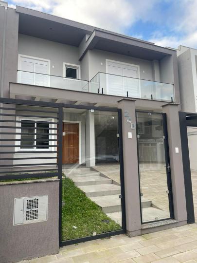Casa - Sobrado à venda no bairro MONT SERRAT, CANOAS, Referencia: 8252