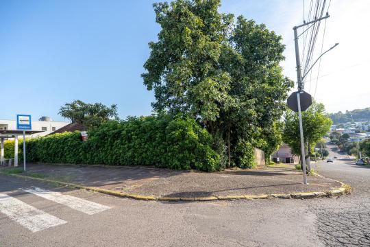 Terreno à venda no bairro Floresta, Dois Irmãos, Referencia: TR1296
