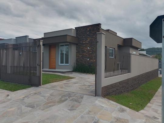 Casa à venda no bairro Centenário, Sapiranga, Referencia: 1505