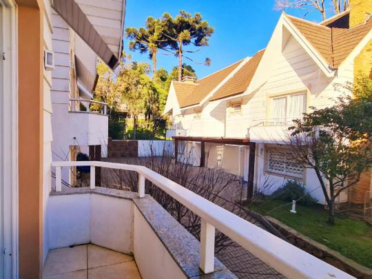 Casa Geminada  à venda no bairro Centro, Canela, Referencia: 12358524057546