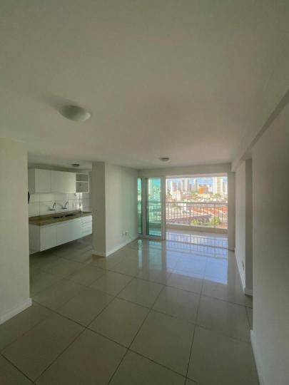 Apartamento à venda no bairro Bairro de Fátima, Fortaleza, Referencia: 206