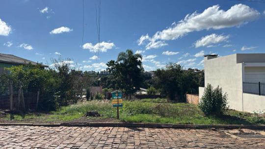 Terreno à venda no bairro Industrial, Não-Me-Toque, Referencia: 932