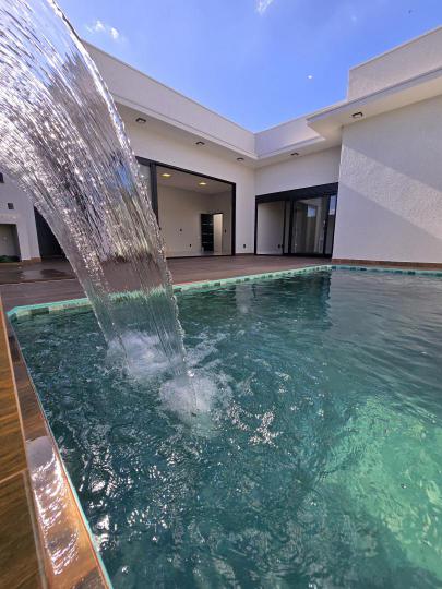 Casa Térrea à venda no bairro Jardim Pancera, Toledo, Referencia: TCA0017