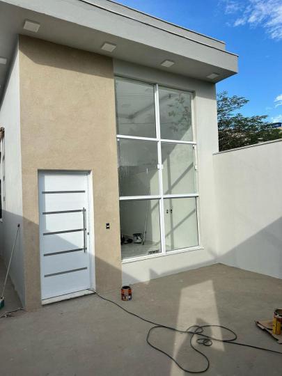 Casa à venda no bairro Jardim das Oliveiras, São Lourenço, Referencia: CV244