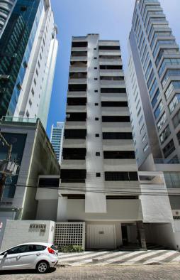 Apartamento para alugar no bairro Centro, Balneário Camboriú, Referencia: AP0217