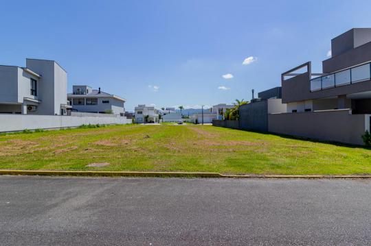 Terreno à venda no bairro Santa Regina, Camboriú, Referencia: TE0002