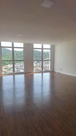 Sala comercial para alugar no bairro Pioneiros, Balneário Camboriú, Referencia: 0130